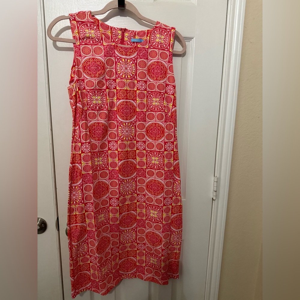 J McLaughlin pink vibrant pattern tank Dress M